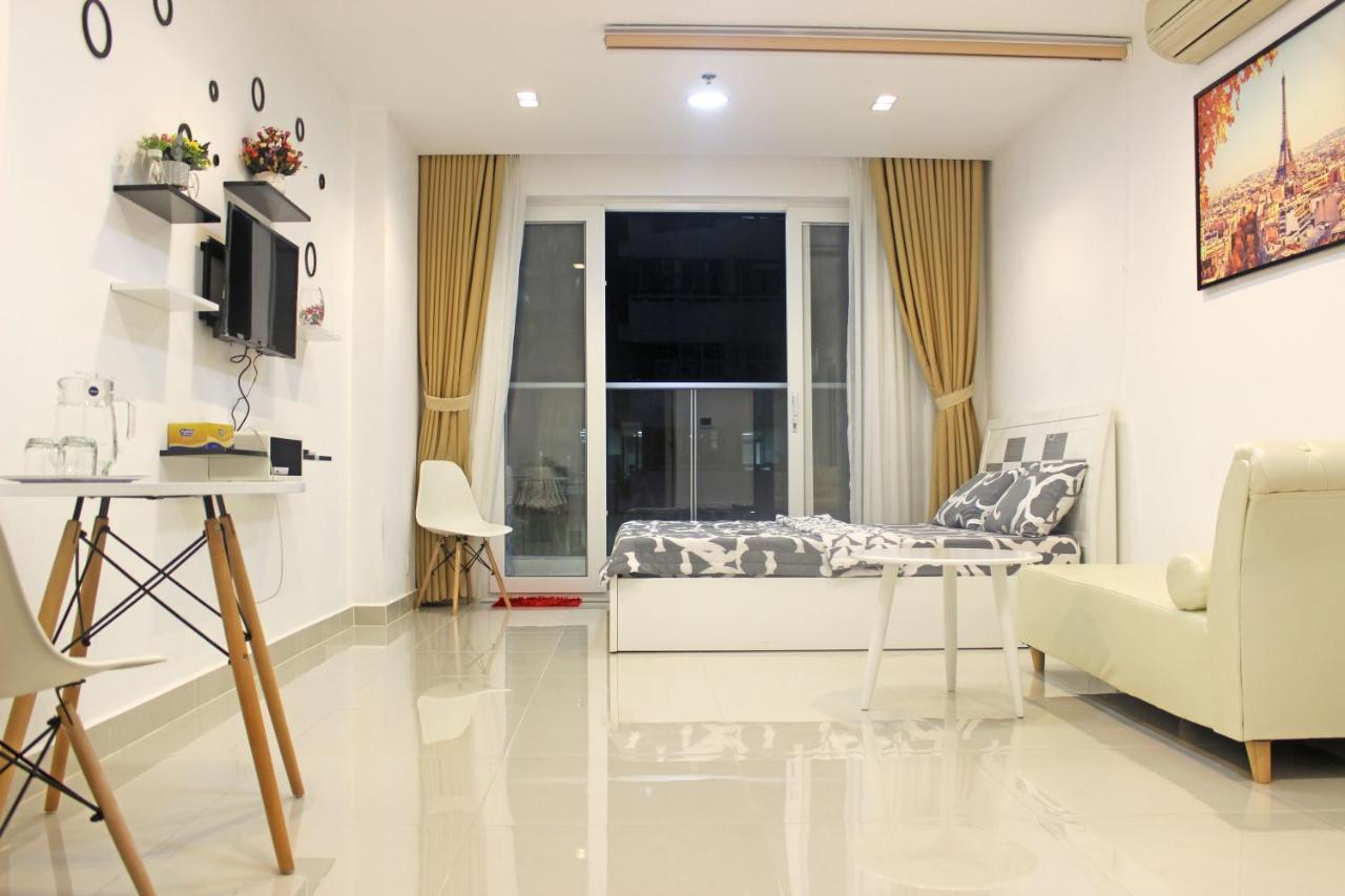 Sky Homes Near Airport 호치민 외부 사진